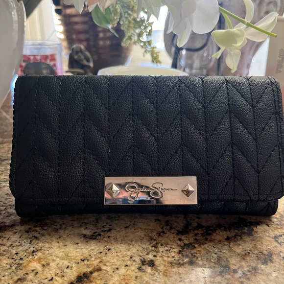 COPY - Jessica Simpson wallet NEW - Picture 1 of 4